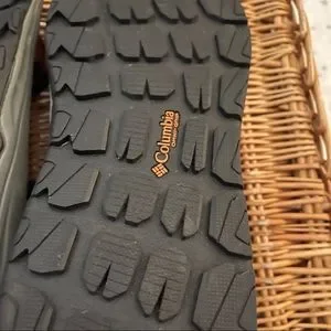 Columbia Mens Charcoal Bright copper Wave Train sandals 11 Sandals Columbia Men Wave Train Charcoal Bright Copper  main image 4